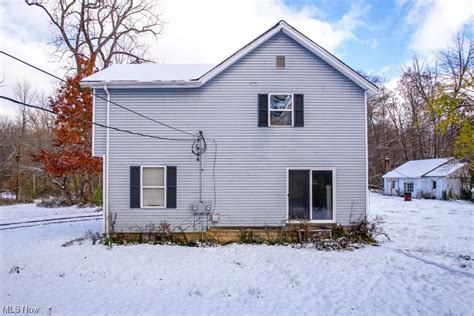 7456 Jackson Rd Chagrin Falls Oh 44023 Mls 4501685 Redfin