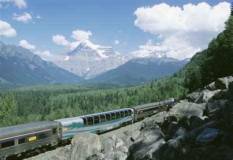 Canadian Train Odyssey | Escorted Coach & Rail Tours | Discover North ...