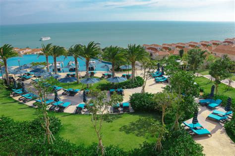 book   mid week getaway  centara mirage resort mui ne