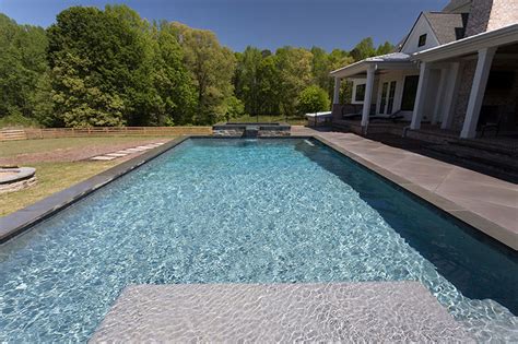 StoneScapes Puerto Rico Blend Small French Gray Small Pool Finishes