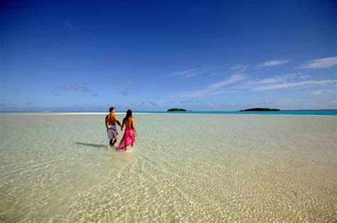 Pacific Resort Aitutaki Couples Package - Island Escapes