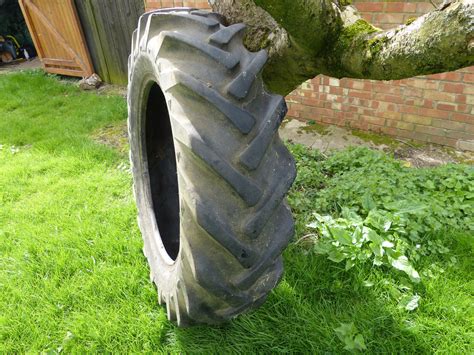 Fordson Dexta Tractor With Loader And Fork Lift Attachment Ebay