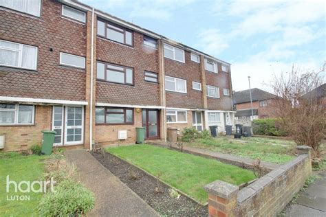 Dallow Road Luton 4 Bed Townhouse £300000