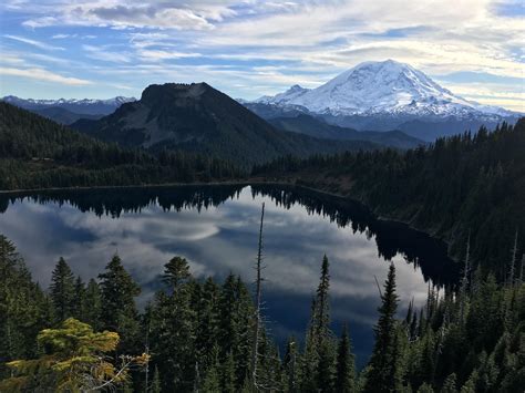 Summit Lake Mount Rainier National Park Wa Rhiking