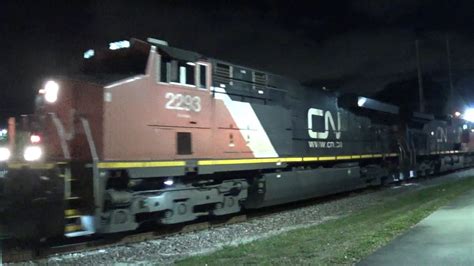 CANADIAN NATIONAL Power On CSX Q453 13 3 14 21 YouTube