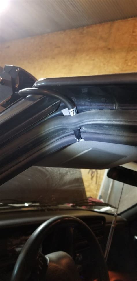 50 Auxbeam wiring (without roof holes!) | Jeeps.net Forum