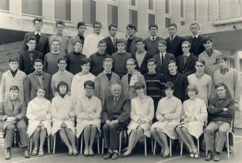 Photo De Classe Terminale Sciences Expérimentales De 1966 Lycée