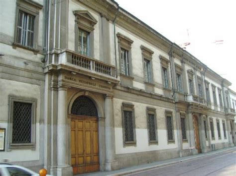 Palazzo Del Monte Di Piet Via Monte Di Piet Milano Mi