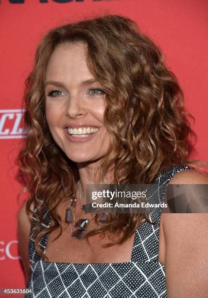 Dina Meyer 2014 Photos And Premium High Res Pictures Getty Images