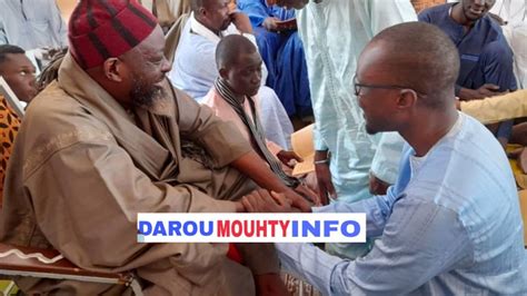 Darou Mouhty Les Images De La Visite DOusmane Sonko Chez Son