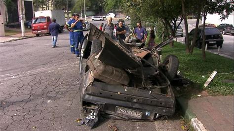 V Deo Tr Nsito De Sp Mata Nove Jovens Em Dois Acidentes Em Menos De Um