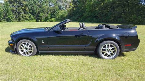 Mustang GT500 Convertible - Cars-On-Line.com