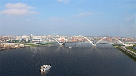 Frederick Douglass Memorial Bridge