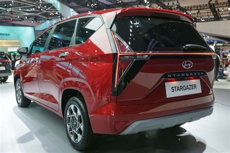 Foto Respons Hyundai Soal Stargazer Dibuat Low Suv Halaman