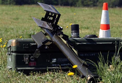 General Dynamics Raytheon Fim 92 Stinger Man Portable Air Defense