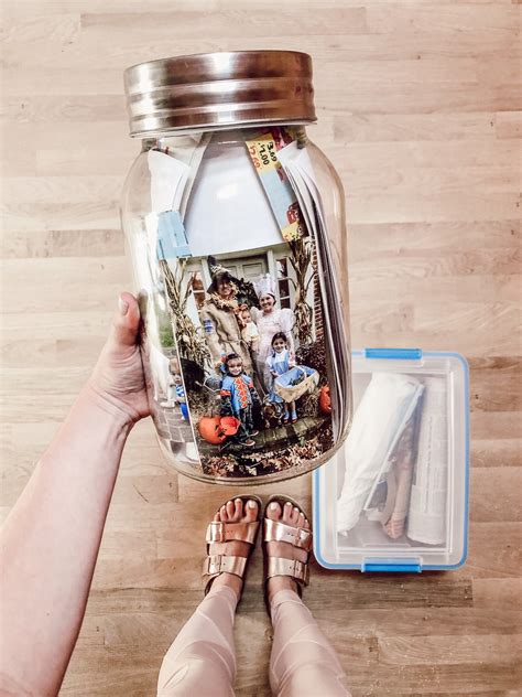 These Family Time Capsule Ideas Are SO Cute - Lovely Lucky Life