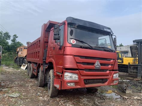 Used Sinotruk Howo Howo Howo X Tons Wheel Dump Tipper