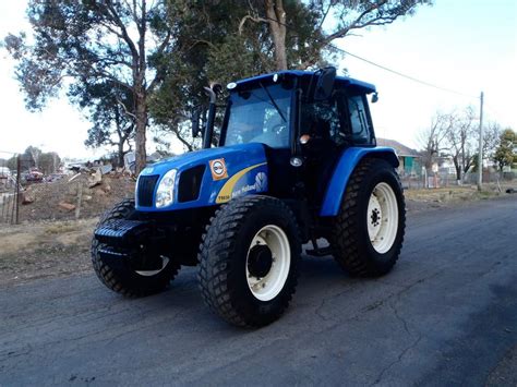 4WD Tractor vs 2WD Tractor: Which is Better for You?