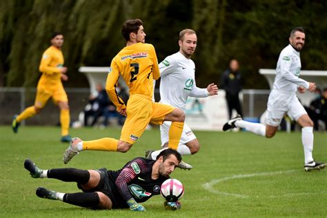 Football Coupe De France Villefranche Et Saint Priest Favoris Au E