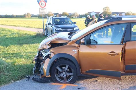 Fotos Unfall auf Kreisstraße AÖ18 bei Unterneukirchen am 27 Oktober