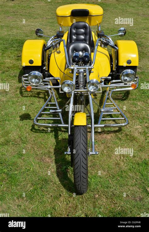 Hand Tricycle Hi Res Stock Photography And Images Alamy