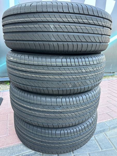 Летняя резина Michelin Размер : 205/60 R16 Цена : 19000 рублей ...