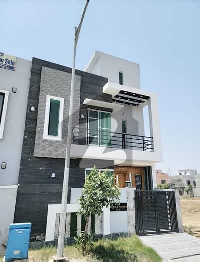 Marla Modern Design House Most Beautiful Prime Location For Sale In