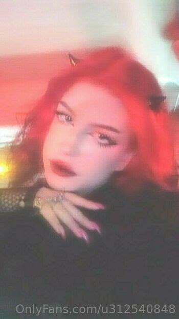 Linda Dragon Nude OnlyFans The Fappening Plus