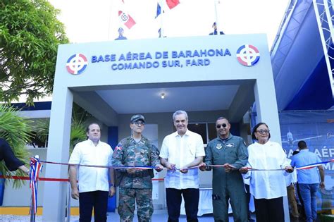 Abinader Inaugura Destacamento A Reo De Barahona Y Da Primer Palazo