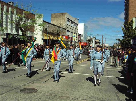 Col Gio Tiradentes Da Brigada Militar S O Gabriel Ctbm Sg Desfila Em