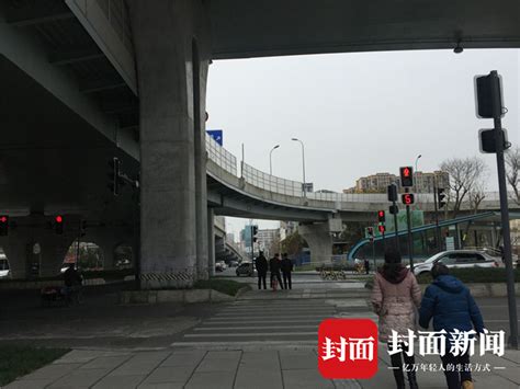 来成都这个路口走一走 37个红绿灯在此“布阵”