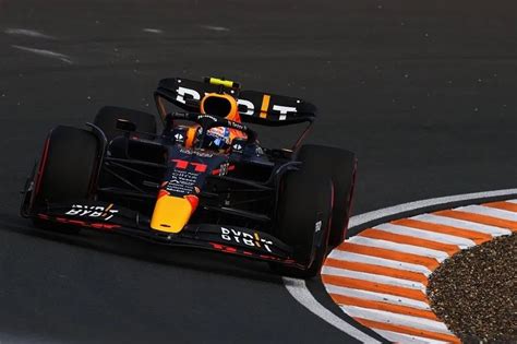 Verstappen Se Lleva La Pole En El Gran Premio De Pa Ses Bajos Checo