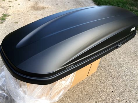 Продавам Автобокс Thule Pacific 780 чисто нов - Купувам/Продавам всичко ...