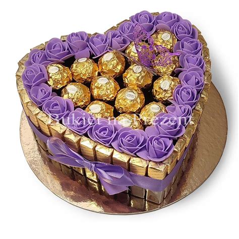 Tort Ze S Odyczy W Kszta Cie Serca Ferrero Rocher Merci I Lawendowymi