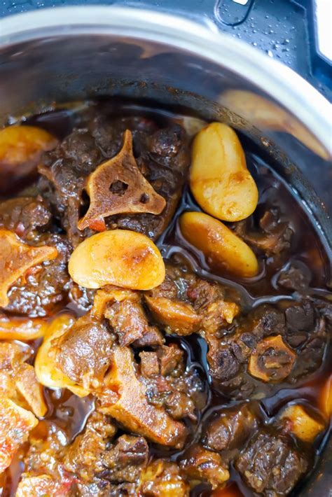 The Most Authentic Jamaican Oxtail Recipe The Seasoned Skillet Artofit