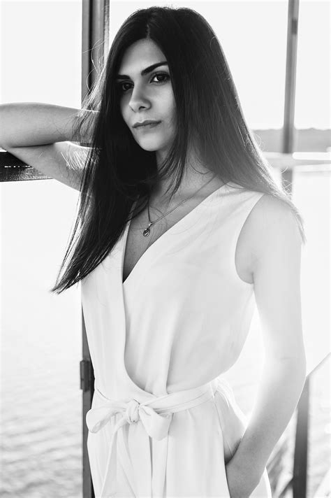 Connect to Your Piece — Melanie Rivers Art