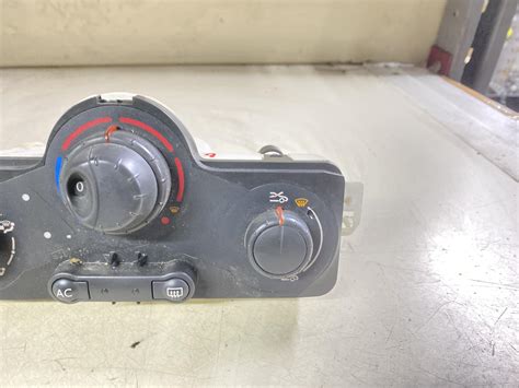 COMANDI CLIMA RENAULT Clio Serie D4F 740 08 15