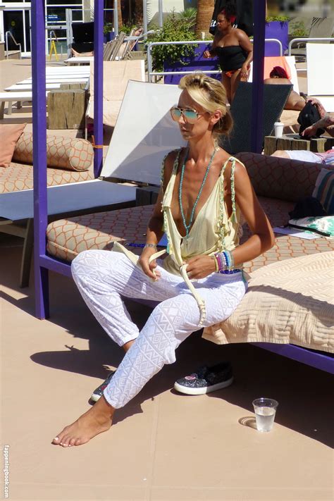 OOPS International Nude The Fappening Photo 8099468 FappeningBook