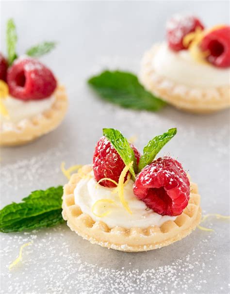 Mini No Bake White Chocolate Lemon Cheesecake Tarts The Chunky Chef