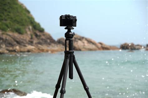 The Ultimate Guide to Picking a Travel Tripod – HEIPI