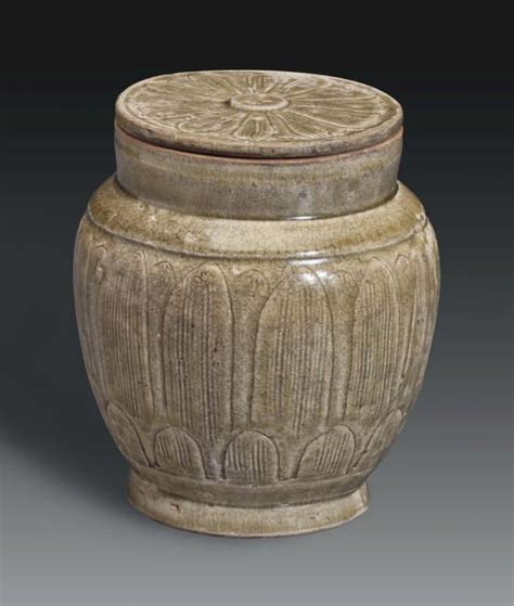 A Northern Celadon Vase China Northern Song Dynasty Ad