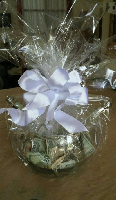 19 Insanely Fun Wedding Money Gift Ideas For The Newlyweds