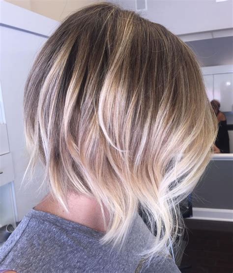 Cut With Long Wispy Layers Choppy Bob Hairstyles Blonde Balayage Bob