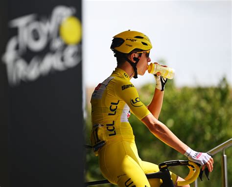 Tour De France Anthony Turgis Wins Chaotic And Captivating Gravel