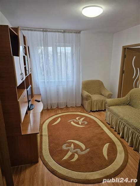 Inchiriez Apartament Cam Semidecomandat Mp Etaj Din