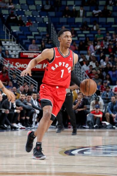 Raptors' McCaw sidelined by sprained right thumb | NBA.com