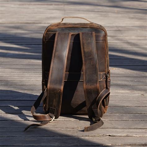 Minimalist Zip Open Leather Backpack - Dark Brown | Touri | Wolf & Badger