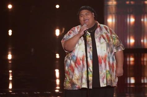 American Idol Winner Iam Tongi Performs Heartfelt Father S Day Tribute