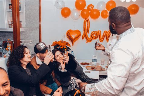 Group of TouristsFree Stock Photo