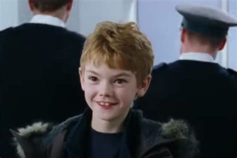 ‘love Actually Star Thomas Brodie Sangster 34 Marries Actor Talulah Riley In Romantic Ceremony